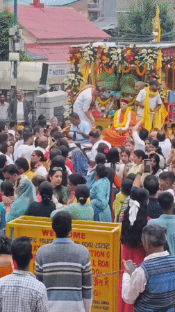 Religious procession draws large crowds through central Manali