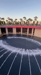 Evening fountain display draws witnesses in Krasnodar park