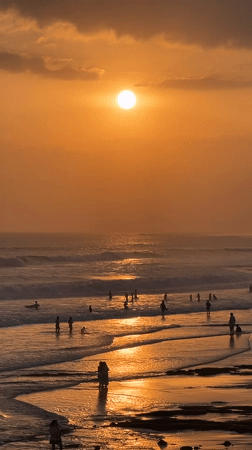 North Kuta beach sunset with a Pomeranian in tow