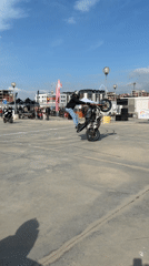 Motorcyclist performs wheelie stunt in Burgas, Bulgaria