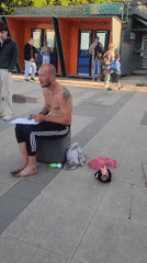 Ordinary moments captured across Moscow public spaces