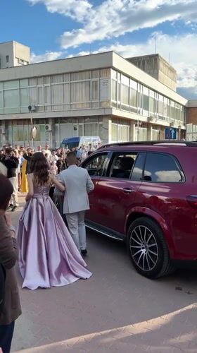 Formal celebration with luxury cars draws crowds in Zlatograd
