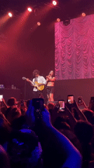 Late-night musical performance captured in Buenos Aires