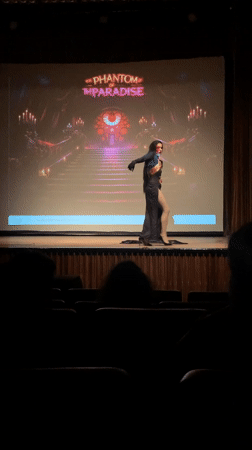 Phantom of Paradise theatrical performance draws crowds in Buenos Aires