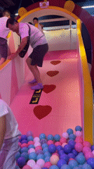 Indoor playground session in Panyu District with kids and adults