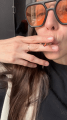 Woman photographed smoking cannabis in Buenos Aires
