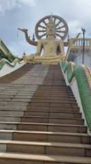 Morning visit to Big Buddha temple in Baan Plai Laem