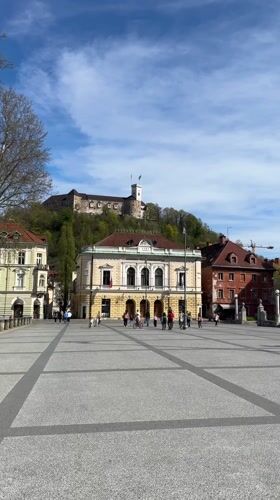 Spring afternoon scenes captured in Ljubljana's historic city center