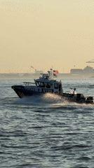 NYPD patrol boat speeds across New York waters