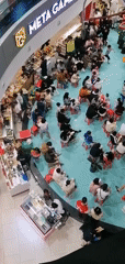 Lotto game show with clown host draws mall crowd in Da Lat