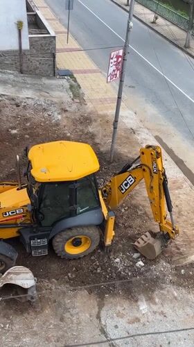 Construction work and street life documented in Zlatograd, Bulgaria