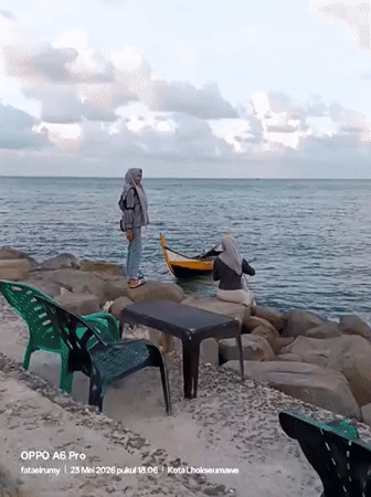 Coastal leisure and fishing activities observed in Lhokseumawe