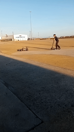 Evening documentation tour captures diverse scenes across Figueira da Foz