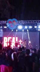 Real Caga performs at nighttime I Muse Santiago outdoor concert