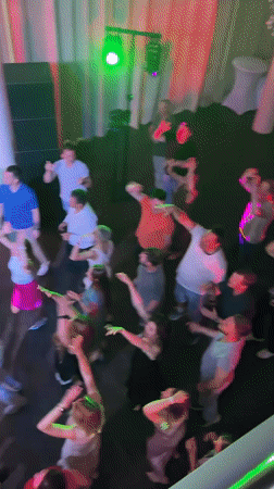Live band night draws a dancing crowd in Chaikovsky, Russia