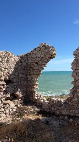 Morning coastal exploration documented at Peschici ruins and beaches