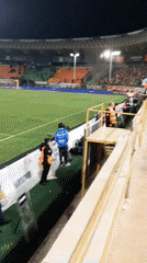 Soccer match draws crowds, police presence in Alanya stadium