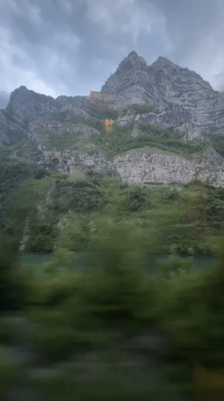 Orange streaks observed on mountain in Bosnia Herzegovina