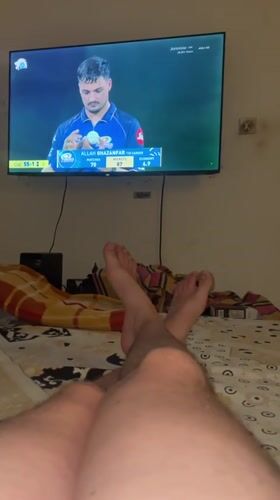 Cricket fan watches CSK vs MI match from bed