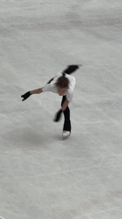 Young skaters practice at Nizhny Novgorod rink amid Putin book browsing