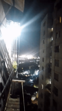 Caracas family captures evening moments with children and pets