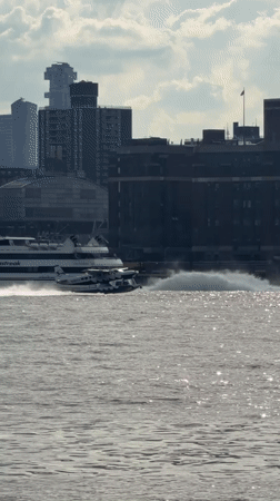 Seaplane takes off from New York waters