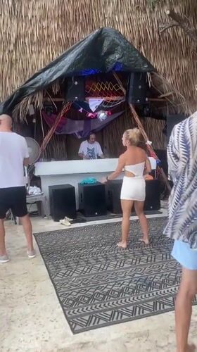 Beach party with DJ and dancing reported in Ban Haad Rin