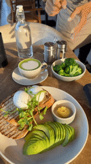 Solo breakfast and journaling session at Ubud restaurant