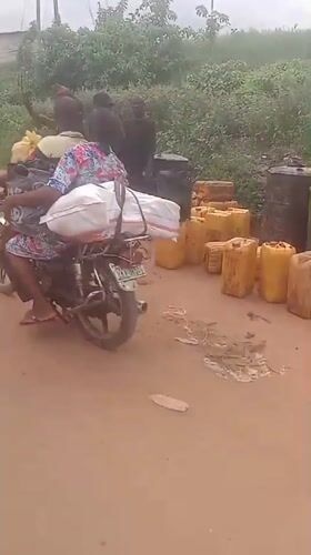 Street market activity observed in Bende, Nigeria