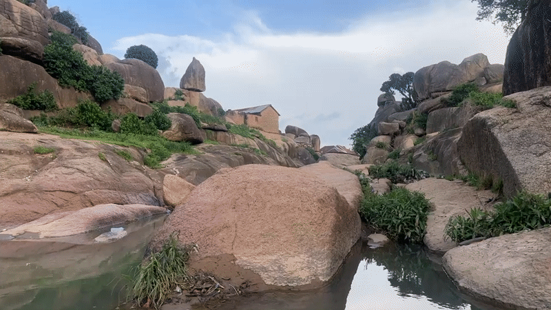 Jos street life and granite boulder landscapes, one afternoon