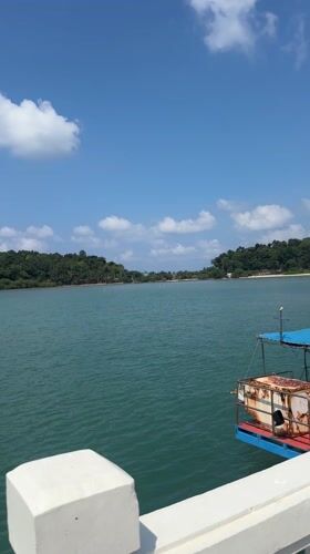 Routine pier activity documented at Baan Bai Lan lighthouse