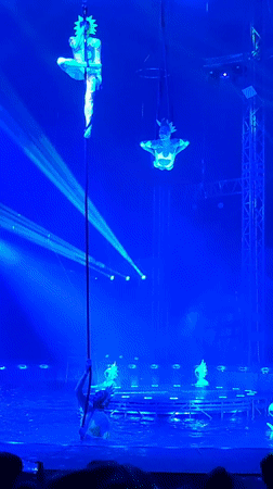 Aerial performers in neon costumes spotted in Tver