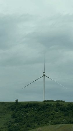 Morning drive through Georgian wind farm captured by travelers