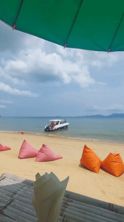 Beach scene captured in Baan Mae Nam, Thailand