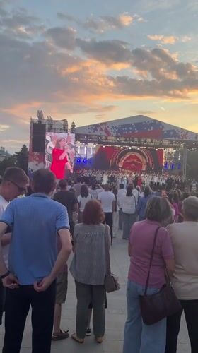 Russia Day celebration concert draws crowds in Astrakhan