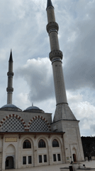 Çamlıca Mosque documented under cloudy skies in Üsküdar