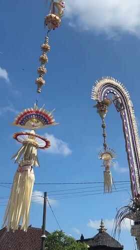Ceremony day in North Kuta: offerings, street life, and scooters