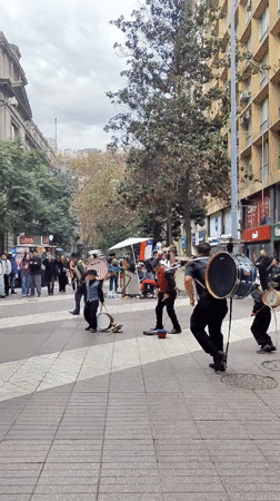 Street performance showcase in Santiago plaza
