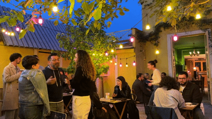 Evening dining and police presence observed in Yerevan