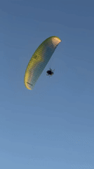 Paramotor flight and greyhounds in Estepona on a clear afternoon
