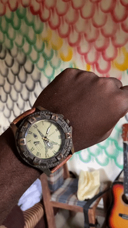 Wristcheck session in Mararaba featuring two vintage-style watches