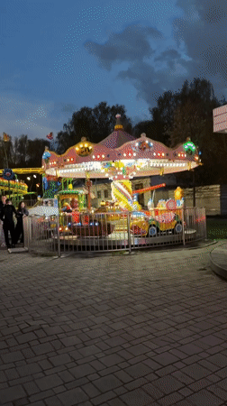 Evening carnival memories captured in Yekaterinburg amusement park