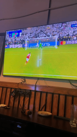 PSG defeats Arsenal in penalty shootout watched at Astana pub