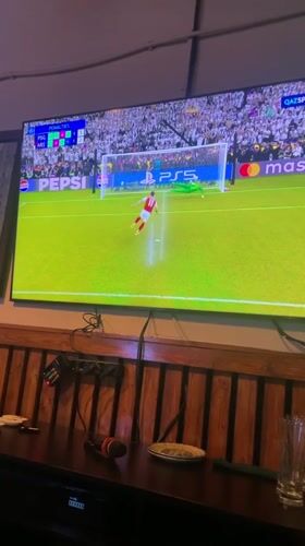 PSG defeats Arsenal in penalty shootout watched at Astana pub