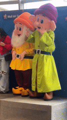 Disney dwarf performers spotted on platform in Peru