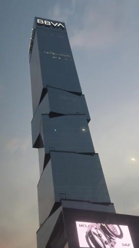 Modern skyscraper observed in San Bernardino Tlaxcalancingo, Mexico