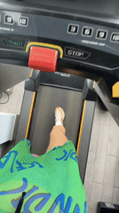 Gym session in Da Lat, treadmill to selfie