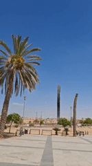Be'er Sheva mall and plaza, likely pre-holiday shopping
