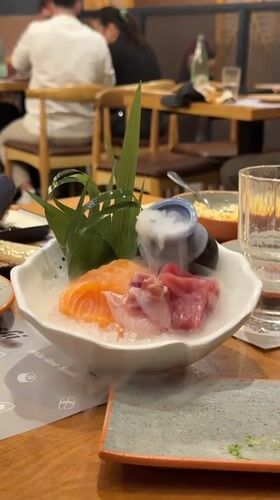 Barcelona dining and sightseeing moments captured across afternoon