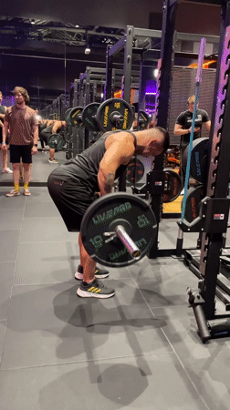Evening workout session documented at Kazan gym